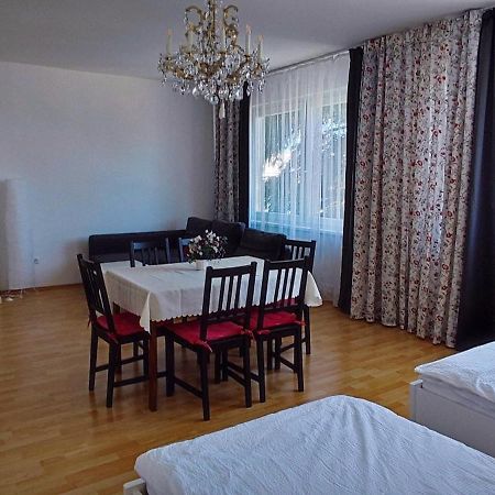Apartment Nahe Rosenhuegel Wien Exteriör bild