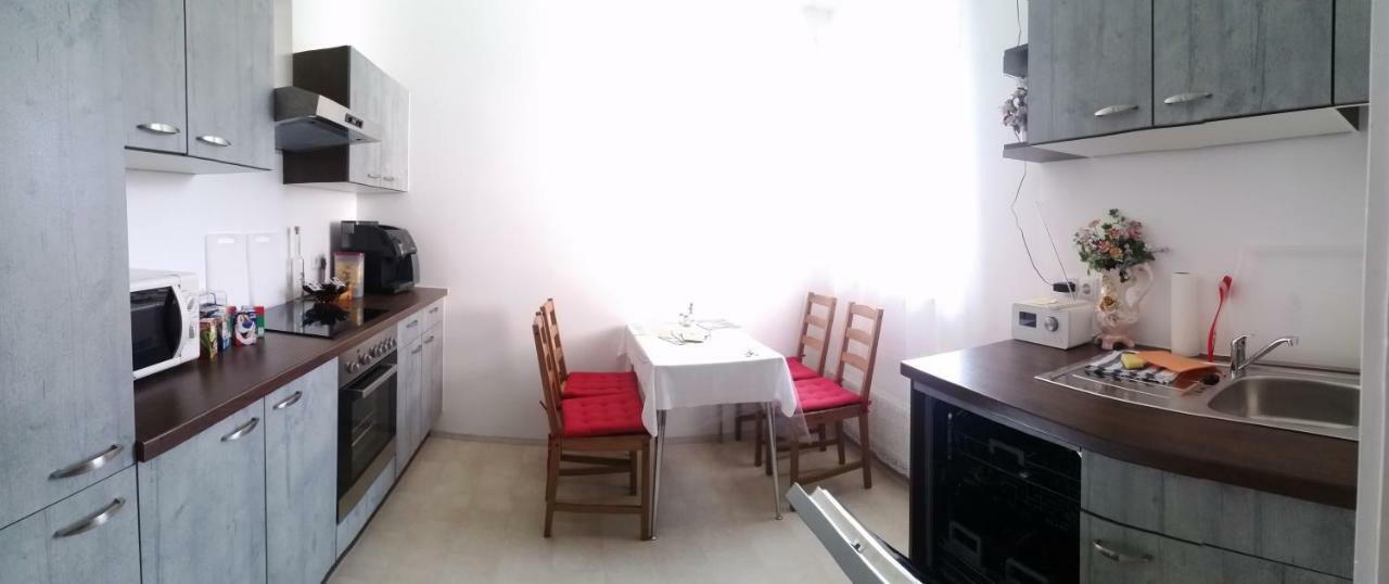 Apartment Nahe Rosenhuegel Wien Exteriör bild