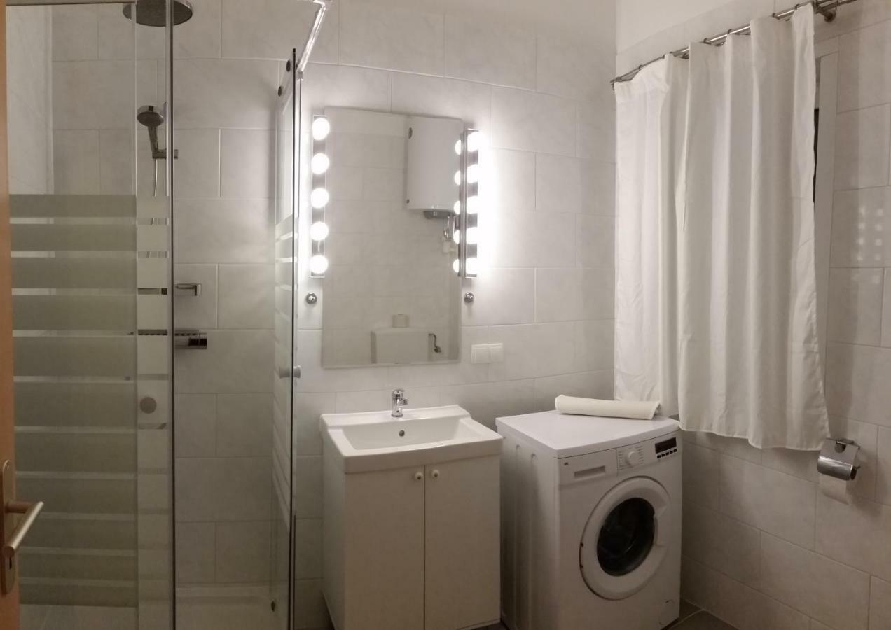 Apartment Nahe Rosenhuegel Wien Exteriör bild